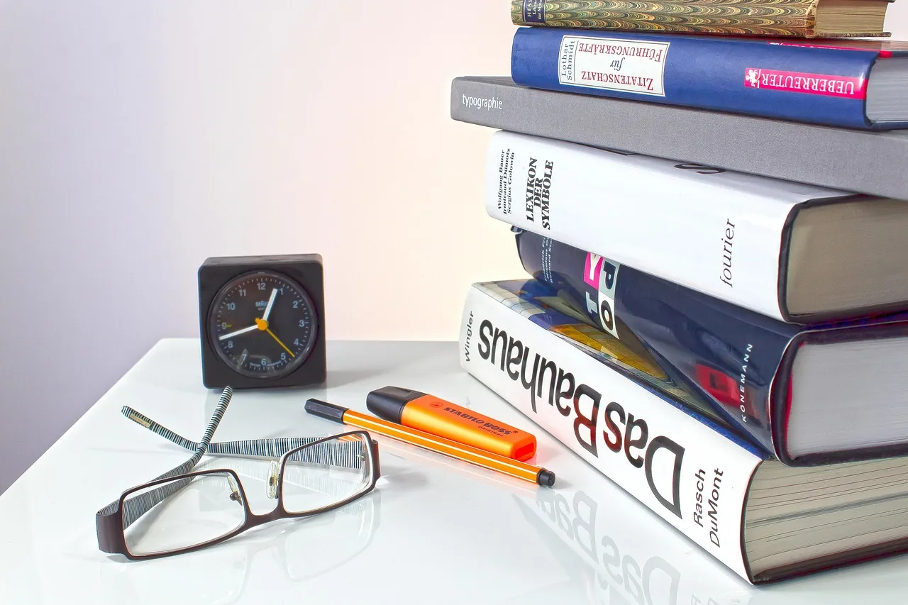 book stack, a book, to learn, read, literature, training, school, knowledge, stacked, research, study, to study, stack, text, textbook, reading glasses, highlighter, alarm clock